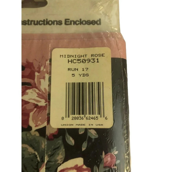 VINTAGE Expressions "Midnight Rose" 5 yds Black & Pink Roses Pre-Pasted Border - Picture 3 of 3